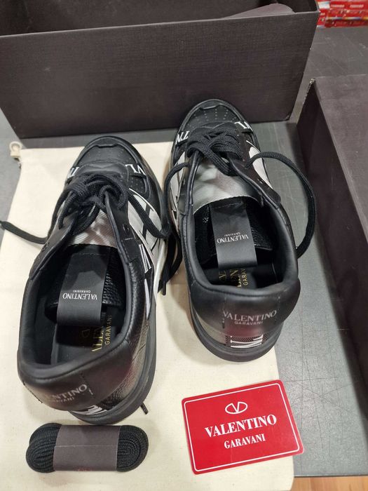 papuci incaltaminte pantofi Valentino marimea 43 noi