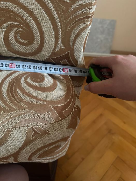 Canapea extensibilã+ spațiu depozitare