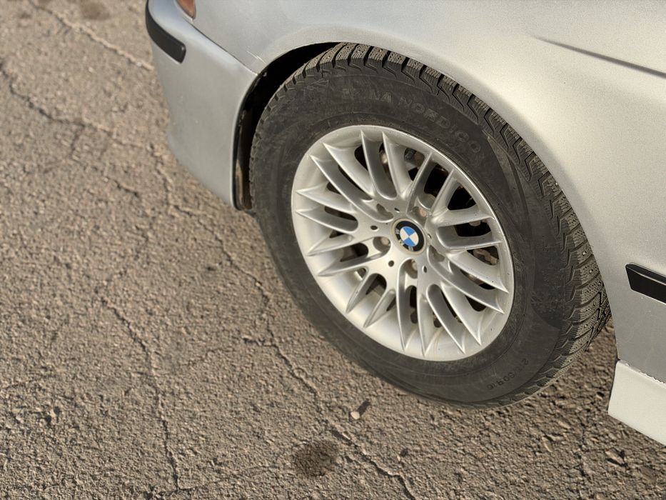 Продам диски с резиной 215/65/16