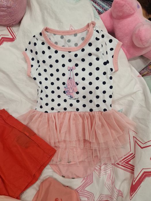 Лот от дрешки размер 6-9 месеца