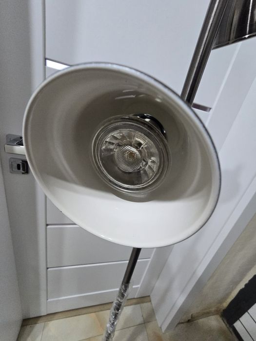 Подова LED лампа Eglo