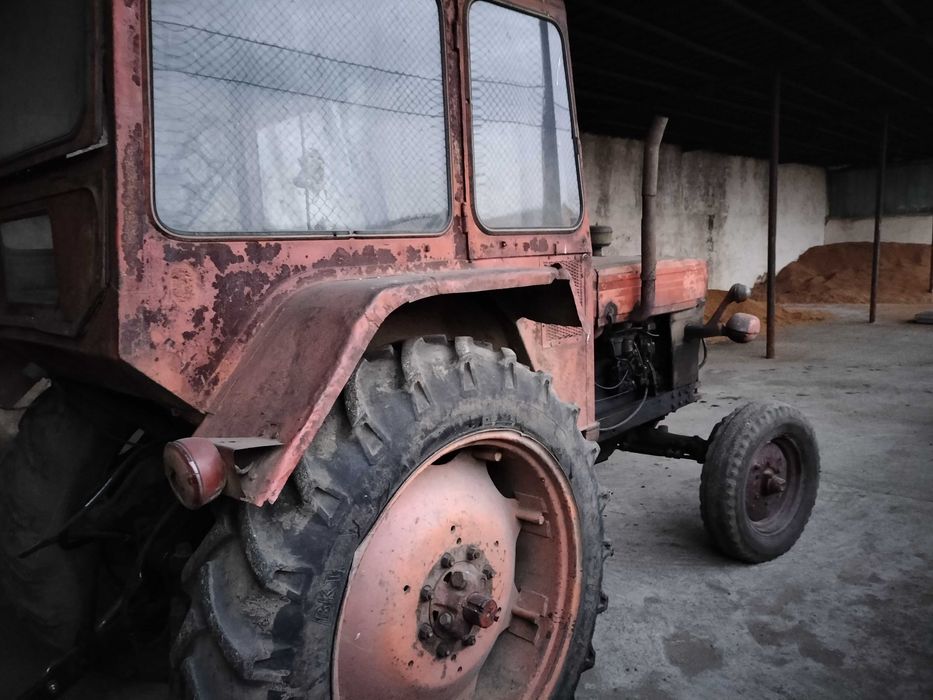 Tractor U650 în stare bună de funcționare