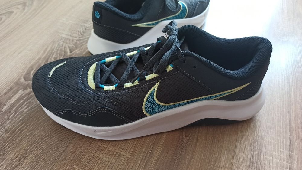 Nike Legend Essential 3NN