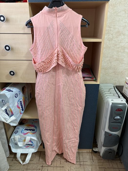 Платье праздничное