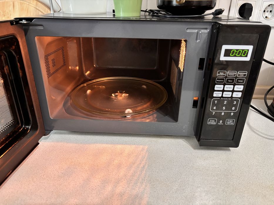 Продаю микроволновку