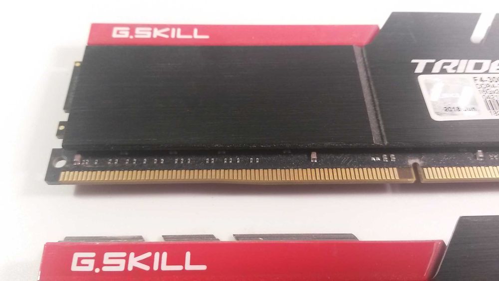 32 GB (2 по 16 GB) DDR4 RAM памет G.SKILL TridentZ F4-3000C15D-32GTZ