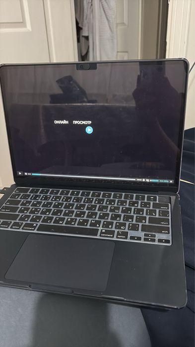 В продаже macbook air m4 2025 год