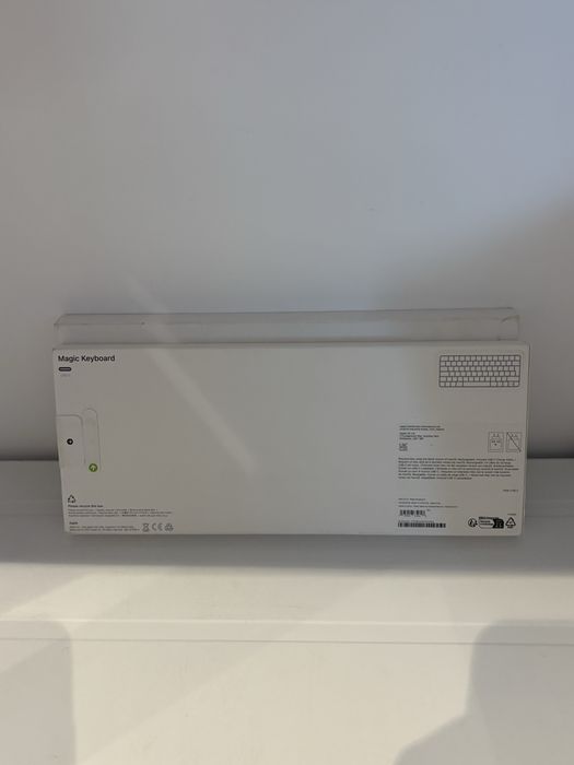 Tastatura Apple Magic Keyboard (2024), sigilata