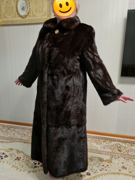 Продам шикарную норковую шубу
