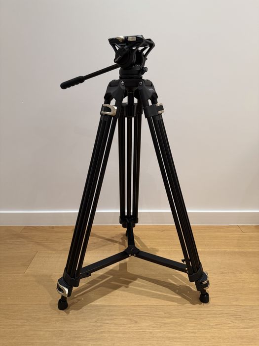 Trepied SmallRig Heavy-Duty cu Cap Fluid 186 cm;