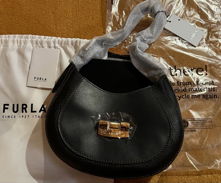 Оригинална кожена чанта Furla "Club 2 S"