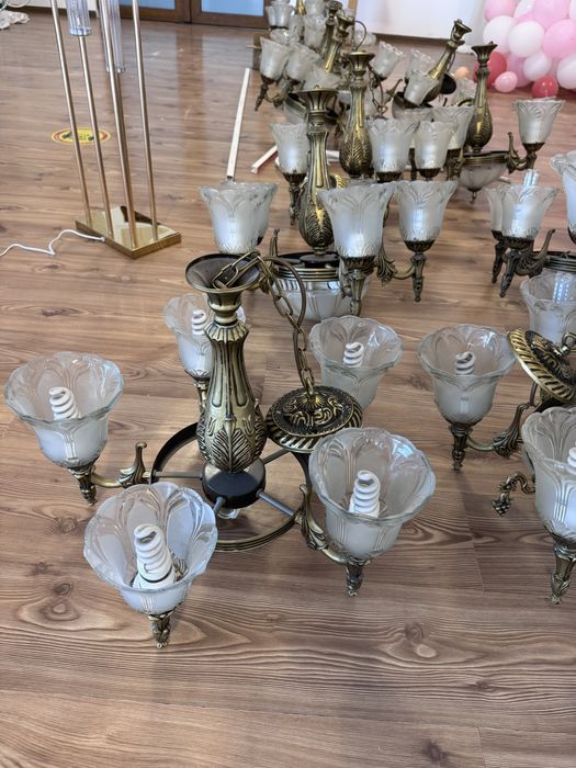 Lampa candelabru lustra vintigi
