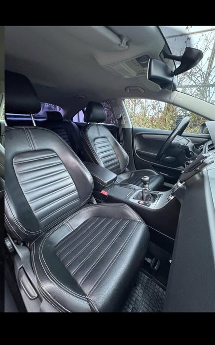 VOLKSWAGEN Passat CC 2011 — imagine 5