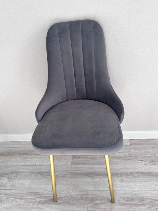 Продам стулья 2 шт