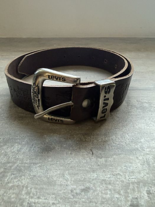 Curea piele Levis