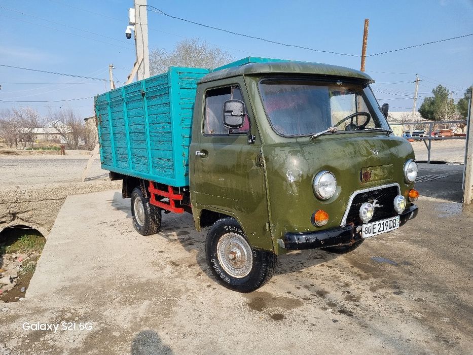 Uvazik sotiladi bartavoy