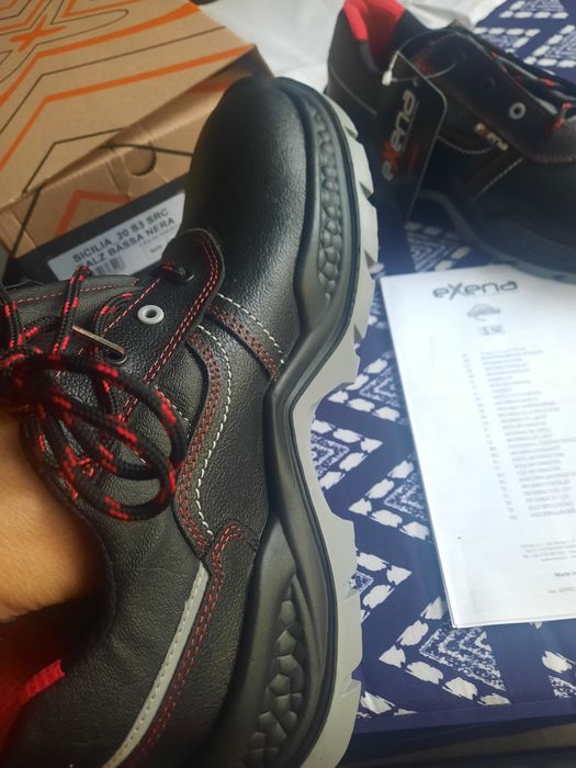 Работни обувки - 42