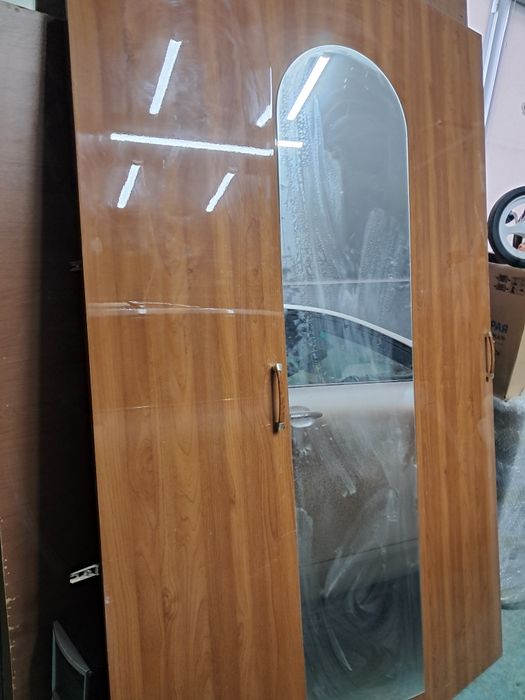 Продам шкаф трёхдверный