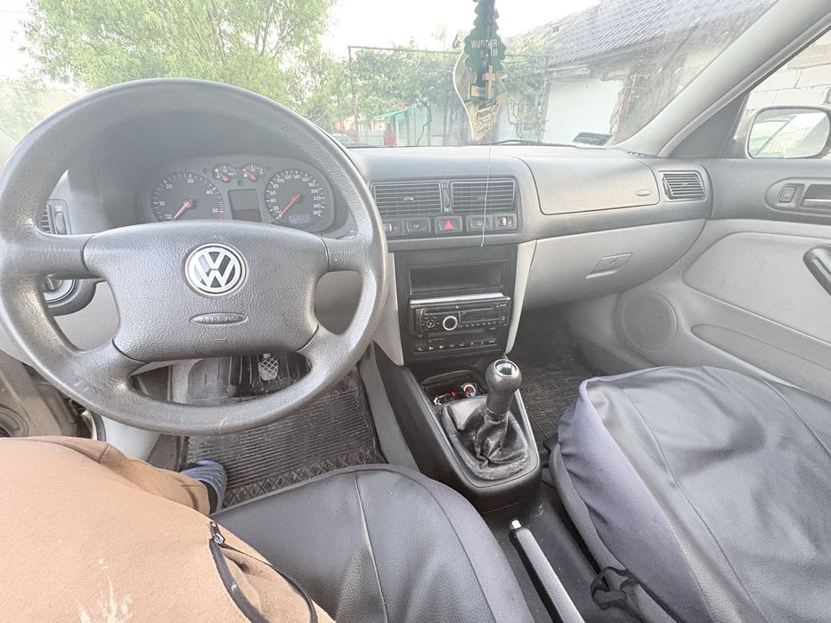 VOLKSWAGEN Golf 2001 — imagine 2