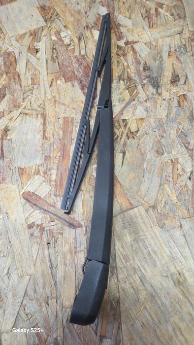 Дворник задний для лексус