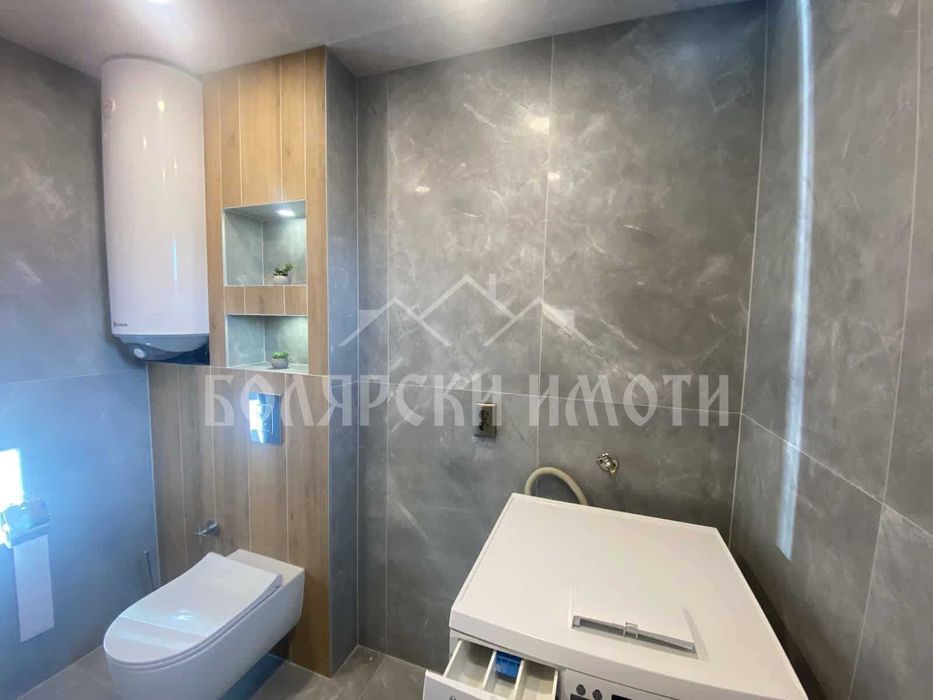 Продава се Тристаен апартамент в Велико Търново, Зона Б - 130 кв.м за 1616 €/кв.м - Снимка #12
