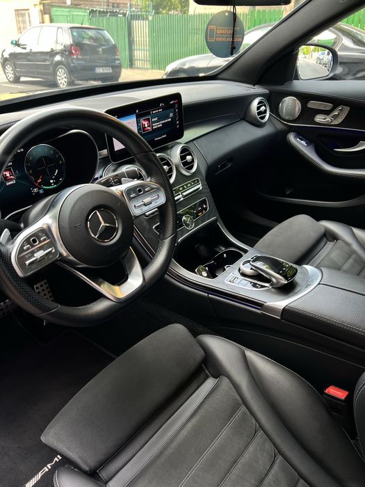 Mercedes-Benz C300e 4MATIC AMG Line Plug-in Hybrid – 2021 | 320 CP