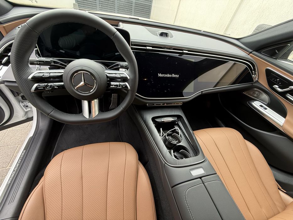 Mercedes-Benz E 200 227HP