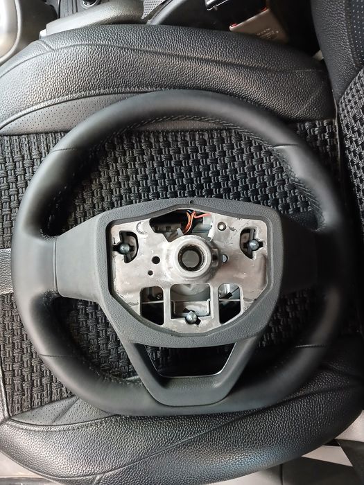 Рул Geely Сотилади