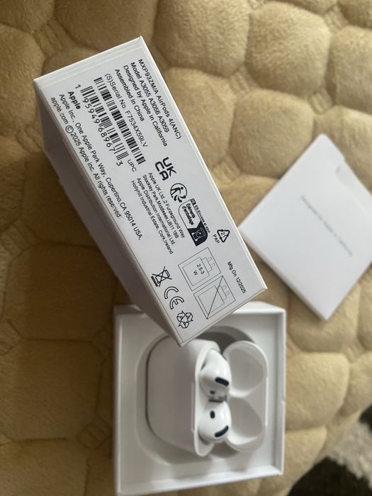 Casti airpods noi