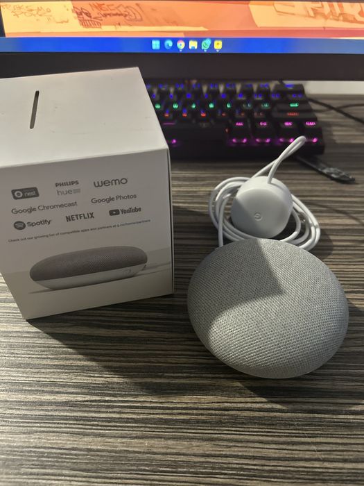 Vand Google home mini-Assistent inteligent