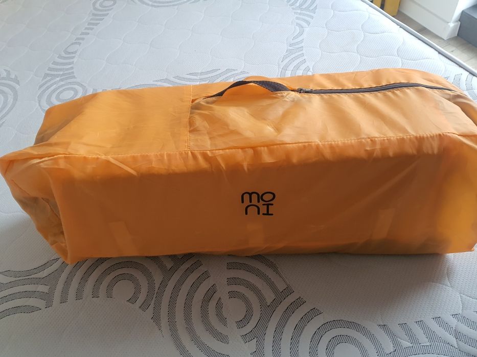 Patut de bebeluși nou