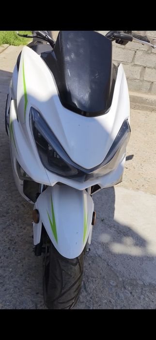 Продаётся скутер maxxis