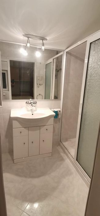 Дава се под наем Тристаен апартамент в София, Студентски град - 197 кв.м за 890 € - Снимка #8