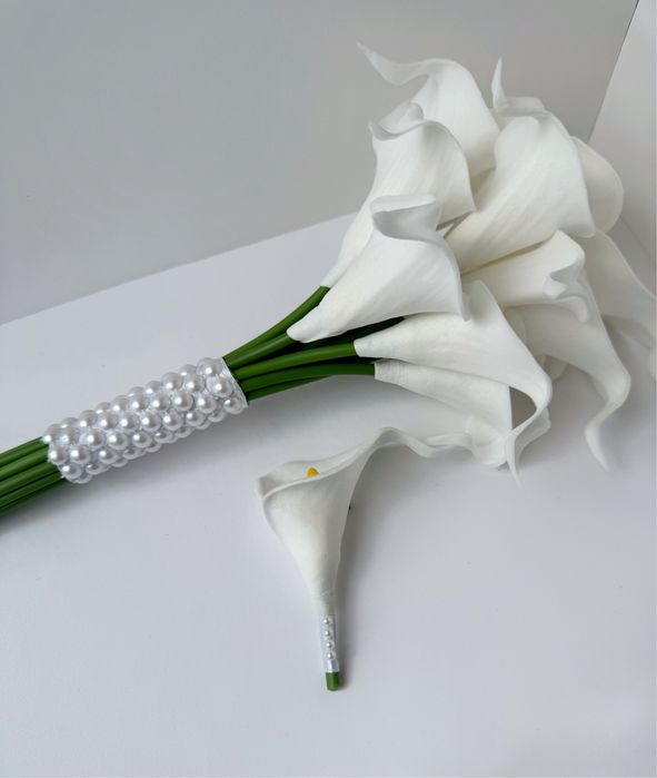 Наборы букет и бутоньерки