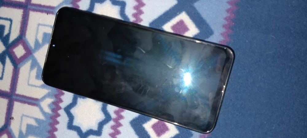 Продам дёшево Vivo v23e