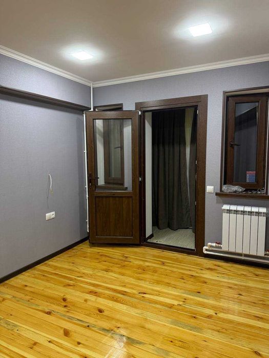 ПРОДАЕТСЯ 4/2/4 на: Ц-4 85м2