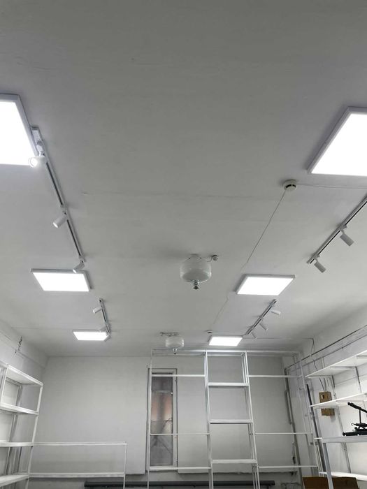 Ресепш, полки, полки