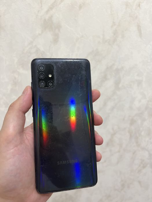 Продам Samsung A51.