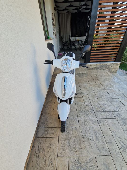 Scuter electric nou