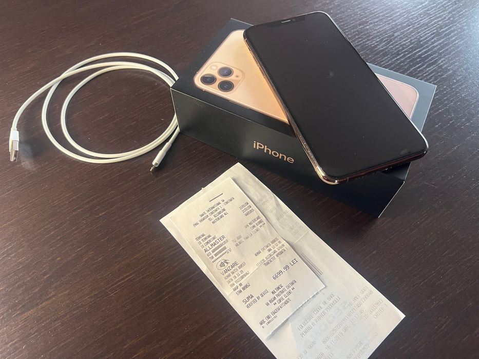 iPhone 11 Pro Max, 256GB, Gold