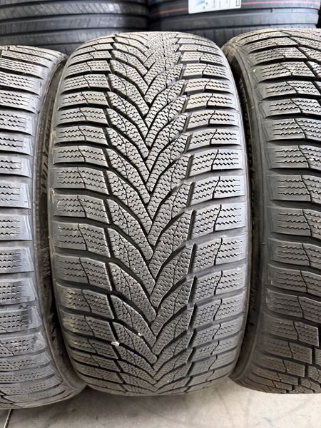 225/40/19 255/35/19 NEXEN 4бр