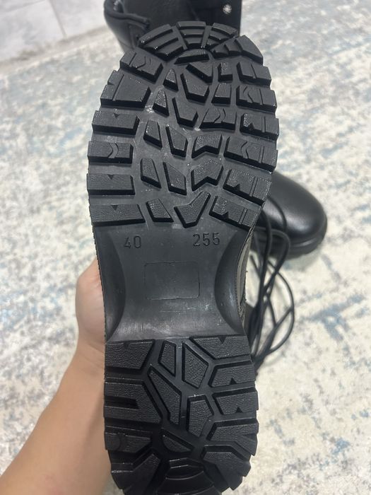 Продам новые берцы