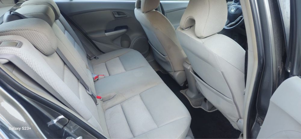 Honda insight hybrid