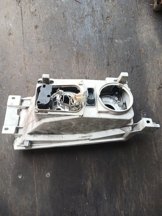 Фара Шкода Октавия правая