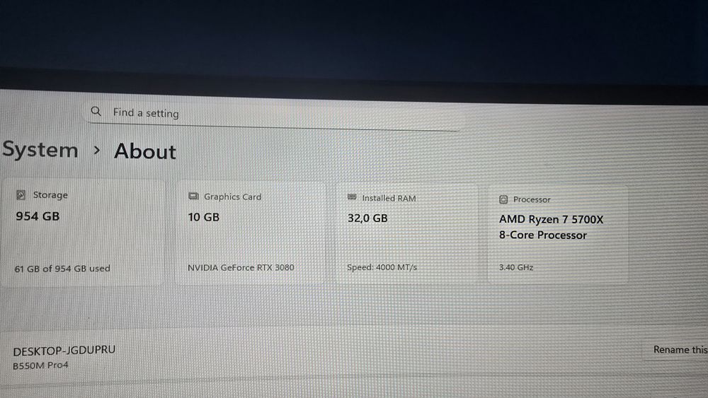 Pc gaming white Ryzen 7 5700x, rtx 3080, 32gb ddr4, 1tb ssd