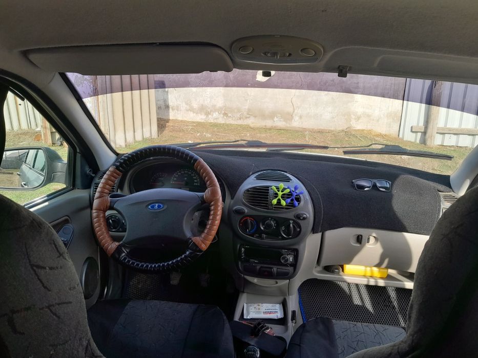 Лада калина 1 8кл 2010г