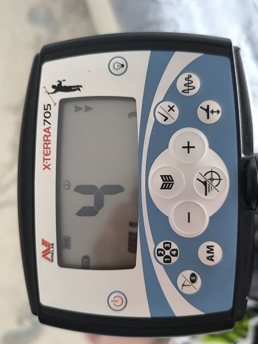 Продам металлоискатель