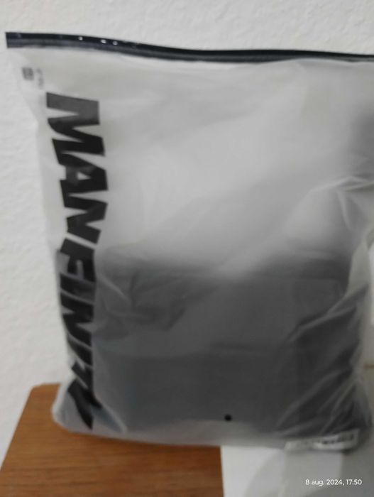 Pantaloni foarte evazați ,unisex, mărime L