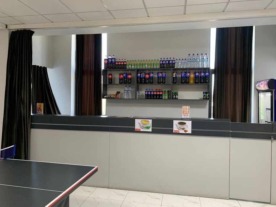 Bar sotiladi [[Kampuyter va Playstation]]