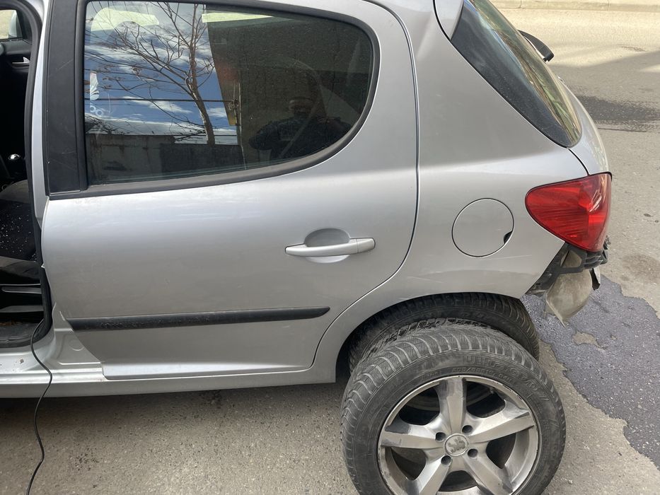 Пежо 207 1.4хди на части